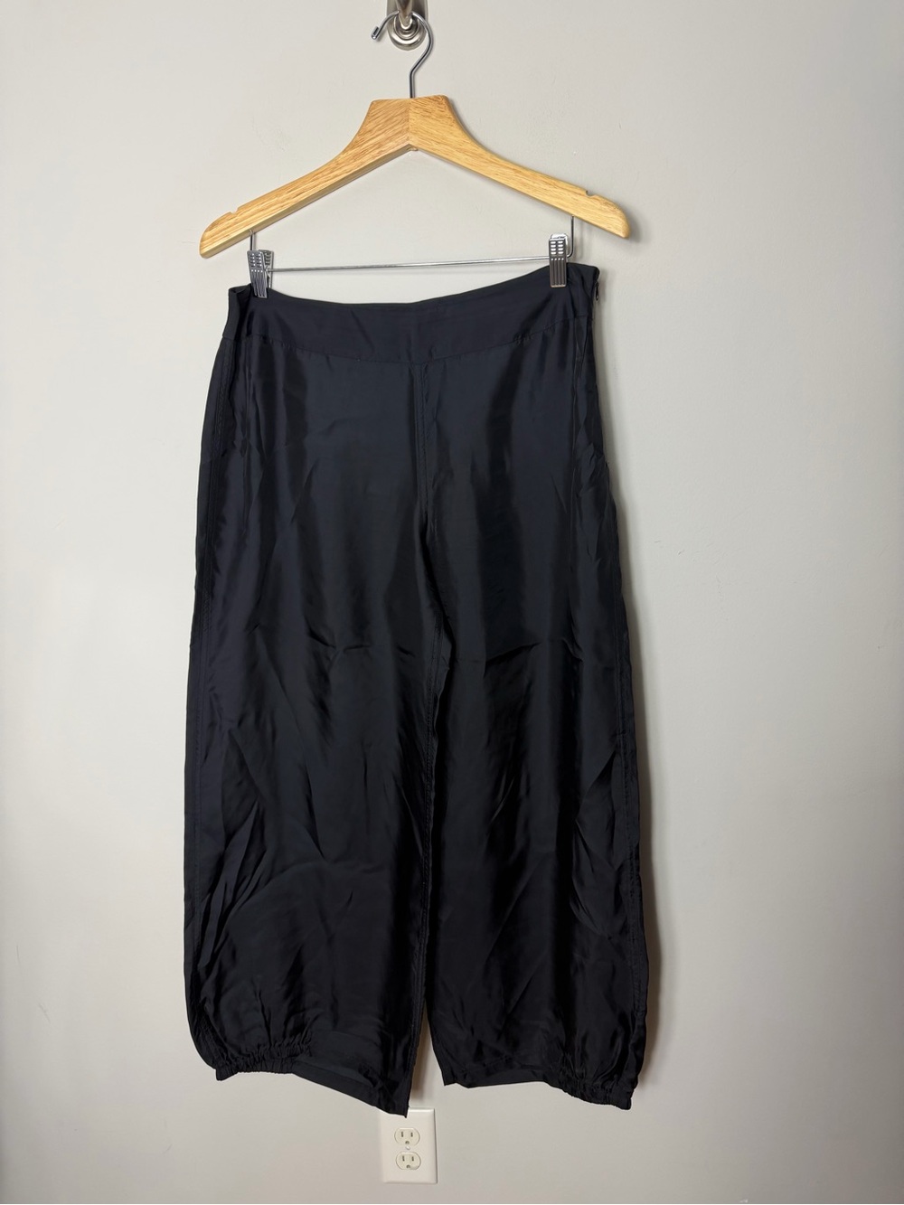 Babette 100% Cupro Silky Balloon Pants Barrel Black Size Medium *653